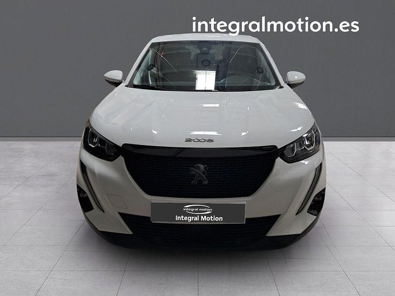 Usado Peugeot 2008 Active 110 CV (80 kW) 2021 Blanco SUV