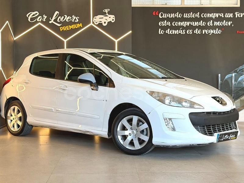 Usado Peugeot 308 Business-Line 90 CV (66 kW) 2010 Blanco Berlina