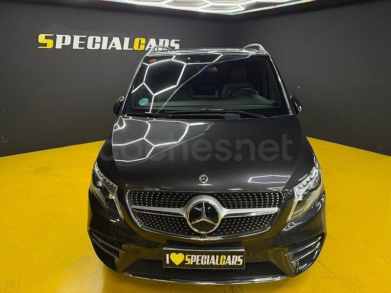 Usado Mercedes V300 Avantgarde 239 CV (175 kW) 2021 Gris / plata Monovolumen