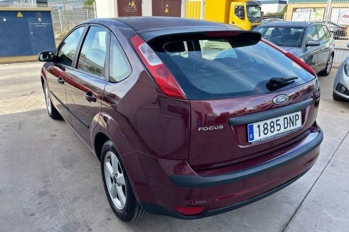 Begagnad Ford Focus 136 HK (100 kW) 2005