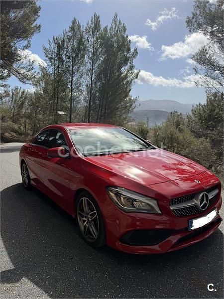 Usado Mercedes CLA180 122 CV (89 kW) 2018 Rojo Berlina