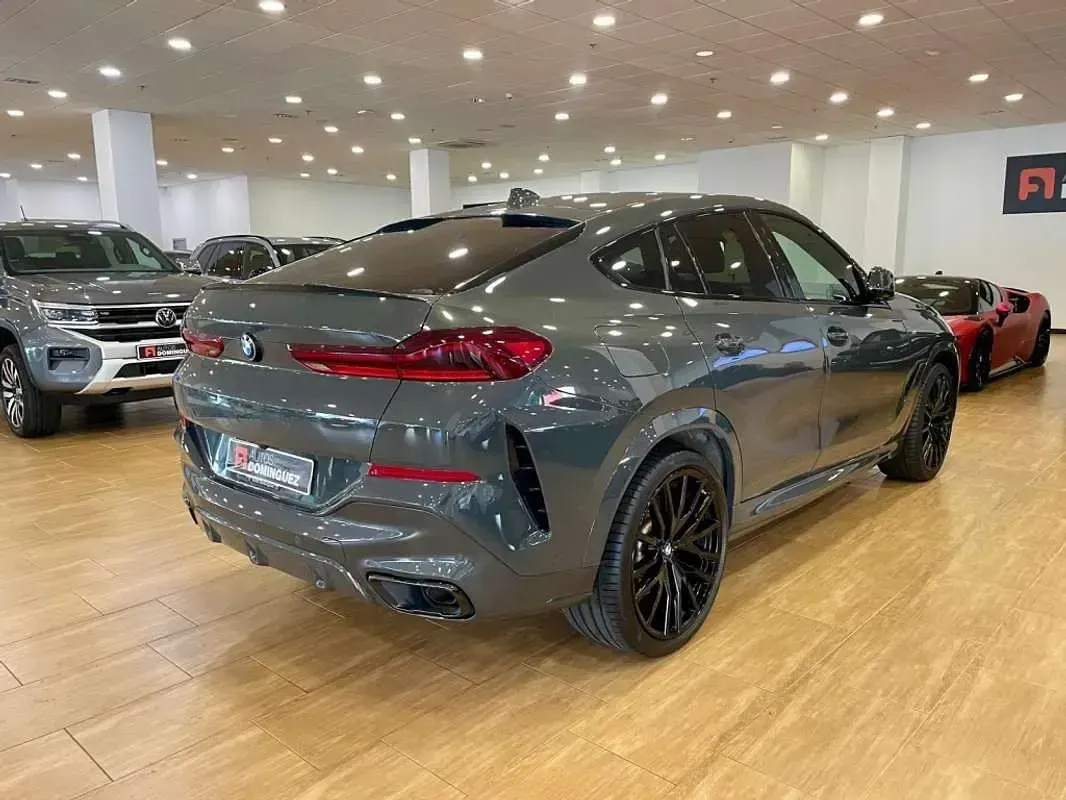 Usado BMW X6 286 CV (210 kW) 2021 Gris SUV