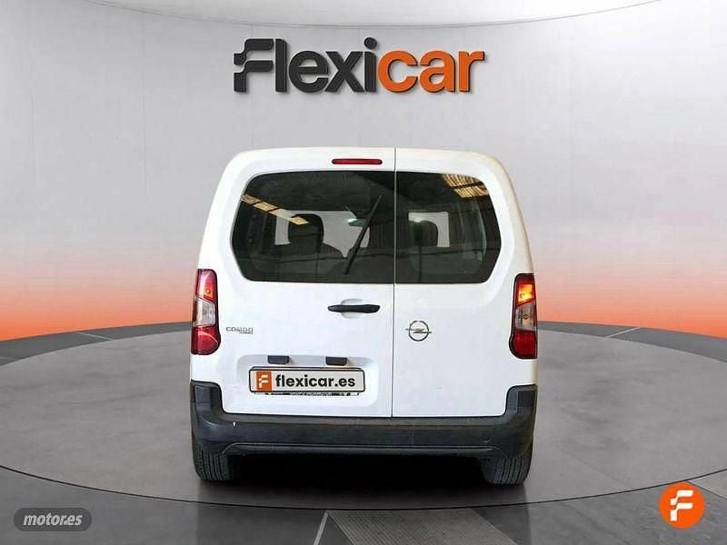 Usado Opel Combo Expression 75 CV (55 kW) 2019 Blanco Monovolumen