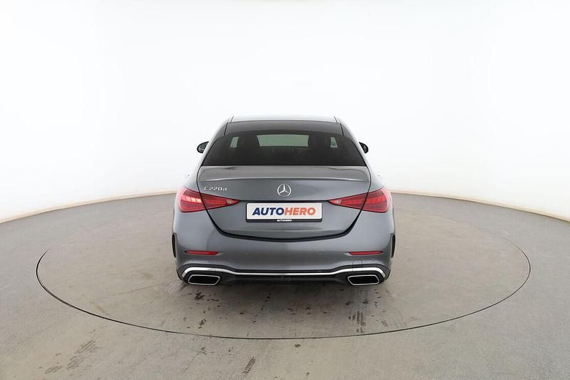 Usado Mercedes C220 AMG line 220 CV (161 kW) 2022 Gris Berlina