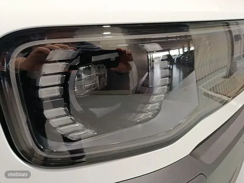 Usado Renault 4 E-Tech 110 kW (150 CV) 2025 Blanco SUV