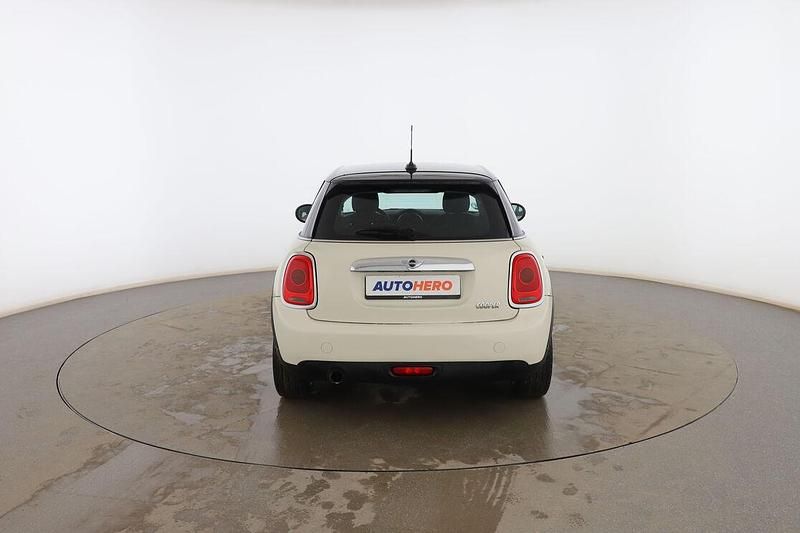 Usado Mini Cooper 135 CV (99 kW) 2015 Blanco Utilitario