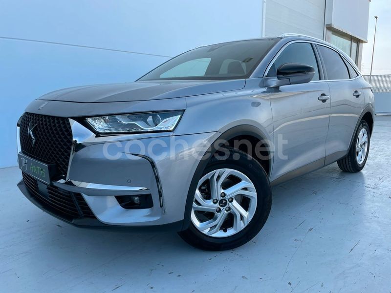 Gris / plata Usado 2019 DS Automobiles DS7 Crossback Be Chic SUV | 14.500 € (Precio justo) - Imagen 1/4