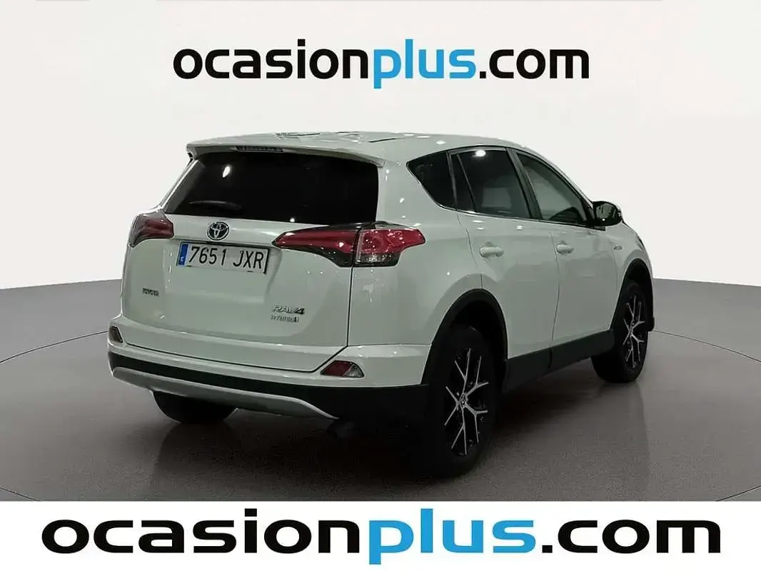 Usado Toyota RAV4 Hybrid 197 CV (144 kW) 2017 Blanco SUV
