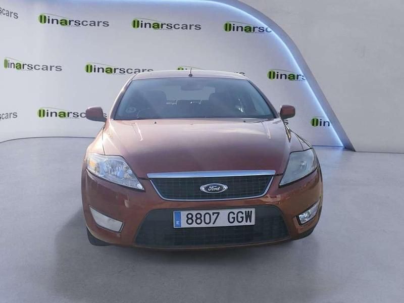 Usado Ford Mondeo Titanium 140 CV (102 kW) 2008 Burdeos Berlina