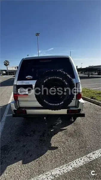 Usado Toyota Land Cruiser 163 CV (119 kW) 2002 Gris / plata SUV