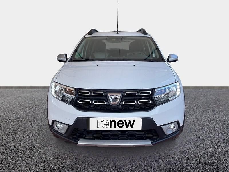 Usado Dacia Sandero Stepway Ambiance 90 CV (66 kW) 2017 Blanco Berlina
