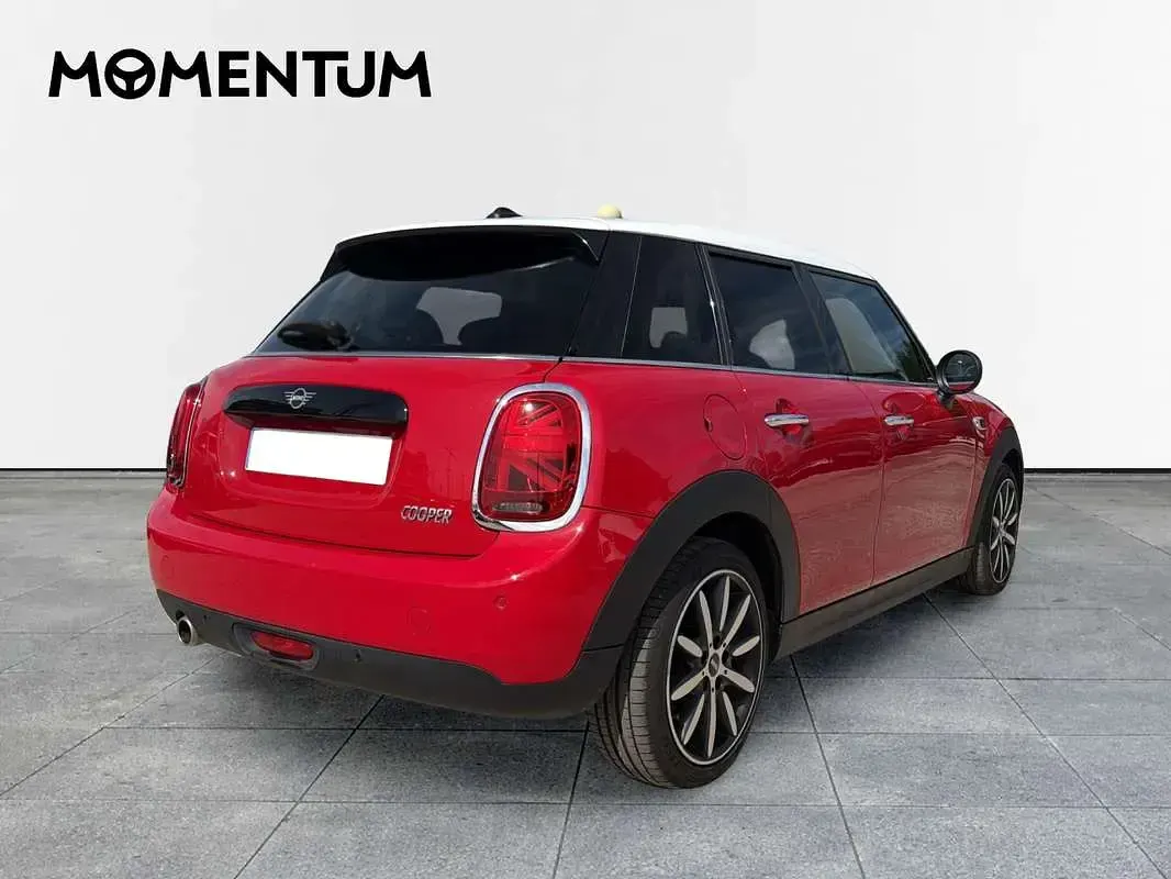 Usado Mini Cooper 136 CV (100 kW) 2020 Rojo Utilitario