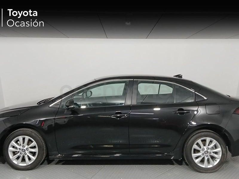 Usado Toyota Corolla Eco 140 CV (102 kW) 2024 Negro Berlina