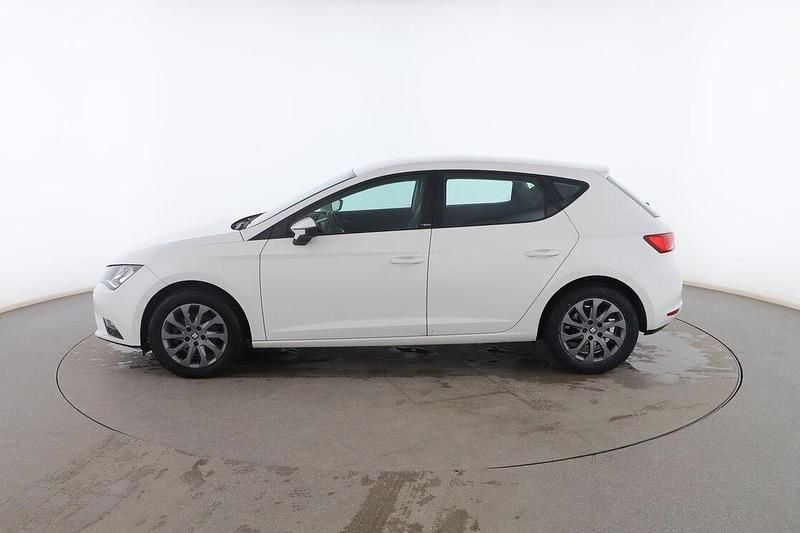 Usado Seat Leon I-Tech 105 CV (77 kW) 2015 Blanco Utilitario