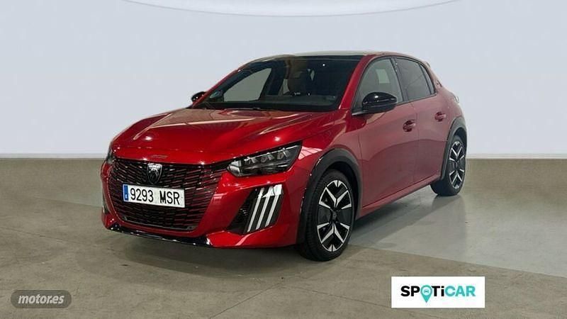 Usado Peugeot 208 GT 136 CV (100 kW) 2024 Rojo Utilitario