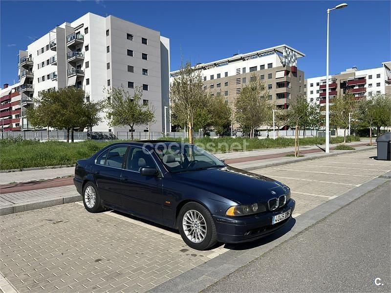 Usado BMW 530 Exclusive 193 CV (141 kW) 2002 Azul Berlina