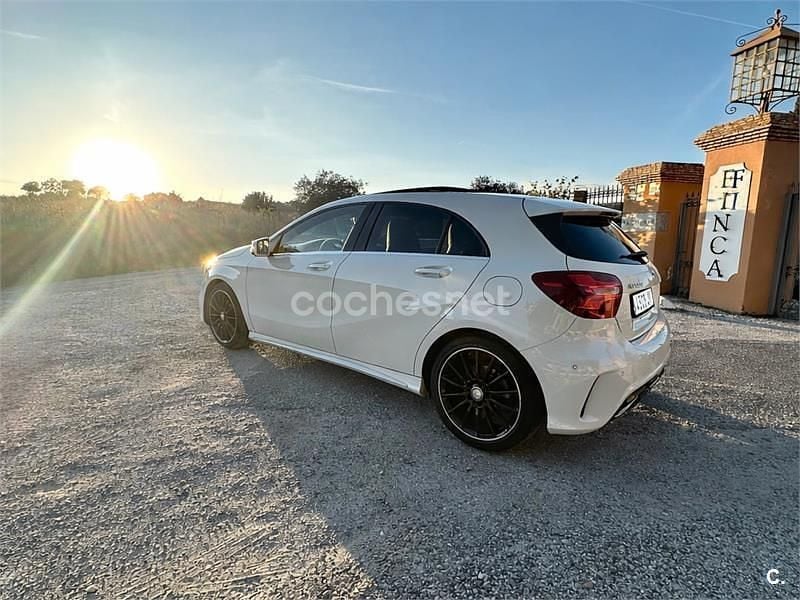Occasion Mercedes A200 AMG line 136 PK (100 kW) 2016 Wit Sedan