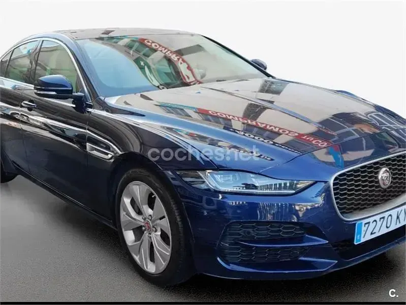 Usado Jaguar XE 180 CV (132 kW) 2019 Azul Berlina