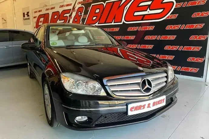 Usado Mercedes CLC180 143 CV (105 kW) 2009 Negro Coupe