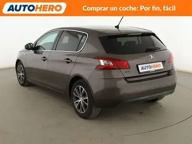 Usado Peugeot 308 Style 120 CV (88 kW) 2015 Gris Berlina