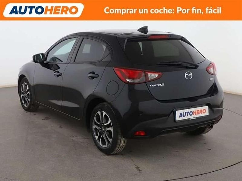 Usado Mazda 2 90 CV (66 kW) 2019 Negro Berlina