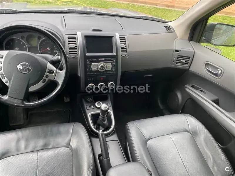 Usado Nissan X-Trail SE 150 CV (110 kW) 2007 Gris / plata SUV