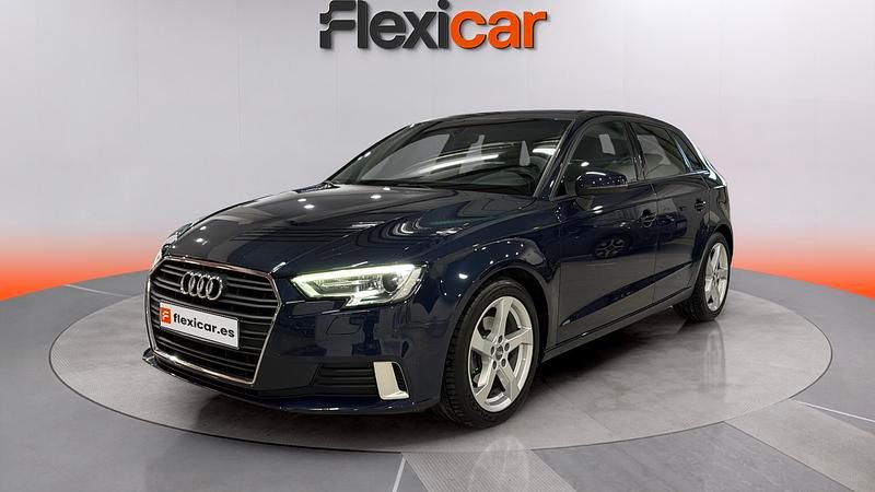 Usado Audi A3 Premium 116 CV (85 kW) 2017 Azul Berlina