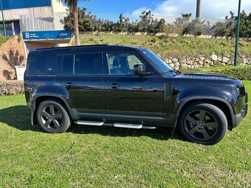 Usado Land Rover Defender SE 249 CV (183 kW) 2021 Negro SUV