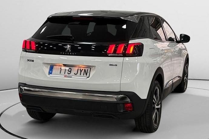 Usado Peugeot 3008 Allure 131 CV (96 kW) 2017 SUV