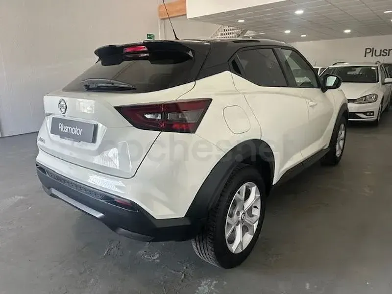 Usado Nissan Juke Acenta 114 CV (83 kW) 2022 Blanco SUV