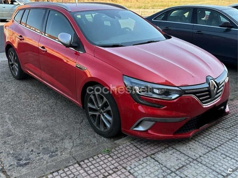 Rojo Usado 2019 Renault Mégane GT Line GT-Line Familiar | 13.999 € (Buen precio) - Imagen 1/4