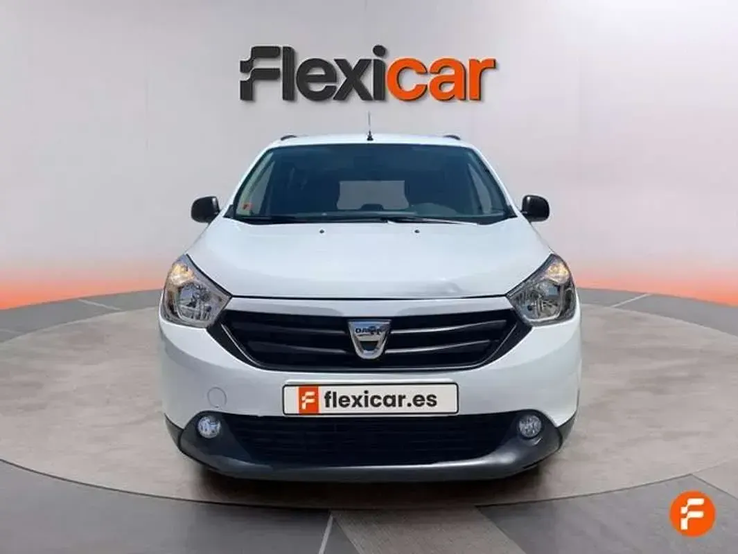 Usado Dacia Lodgy Ambiance 102 CV (75 kW) 2016 Blanco Monovolumen
