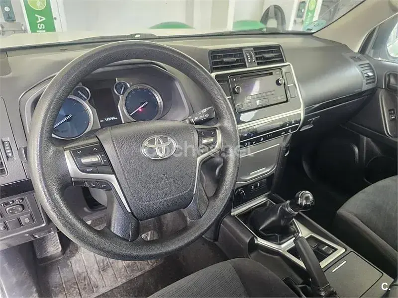 Usado Toyota Land Cruiser 177 CV (130 kW) 2020 Blanco SUV