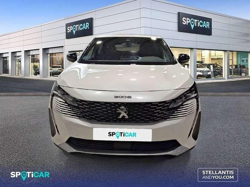 Usado Peugeot 3008 Allure 131 CV (96 kW) 2024 Blanco SUV