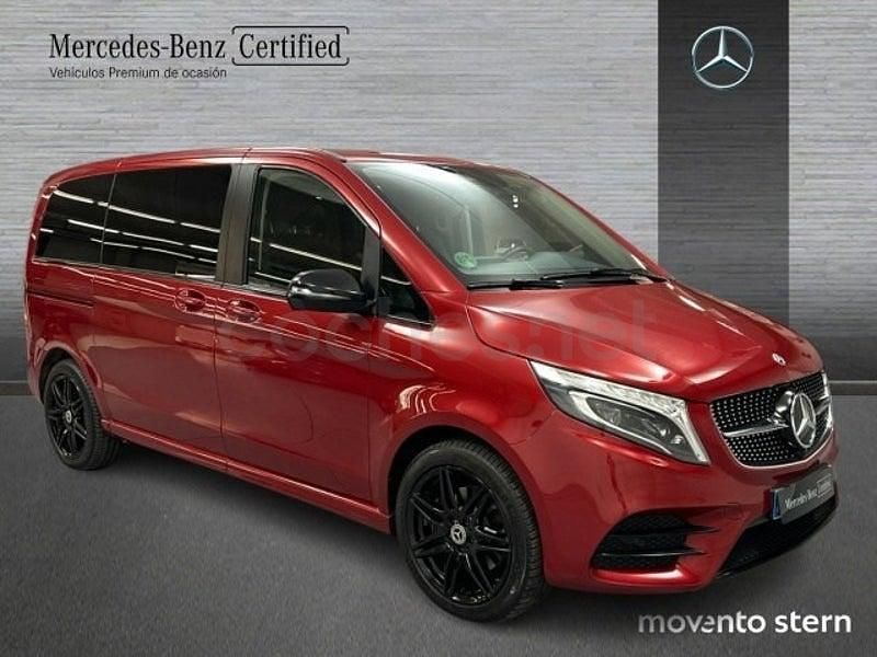 Usado Mercedes V220 163 CV (119 kW) 2022 Rojo Monovolumen