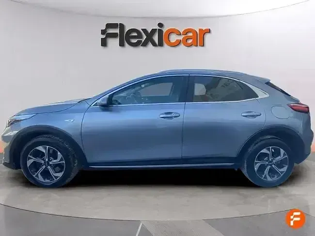 Usado Kia XCeed 160 CV (117 kW) 2023 Gris SUV