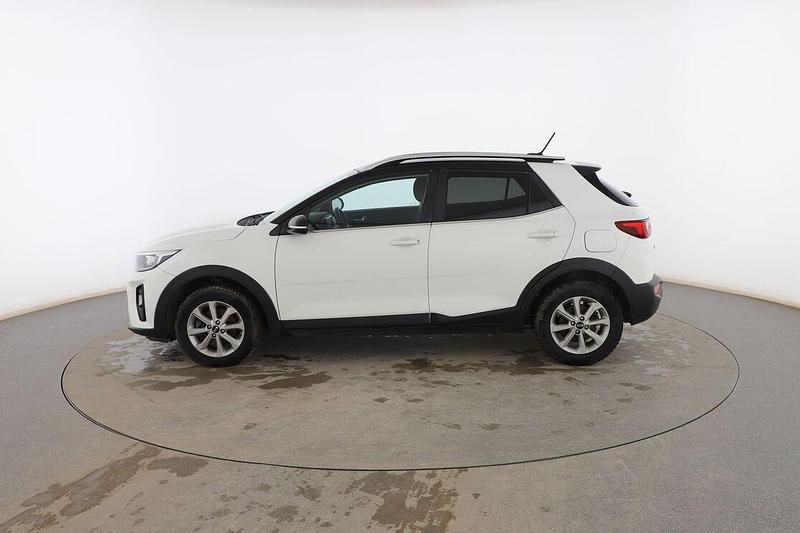 Usado Kia Stonic 85 CV (62 kW) 2018 Blanco SUV