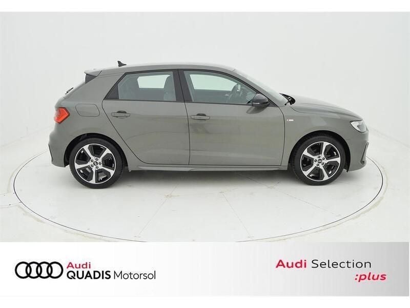 Usado Audi A1 Sportback Comfort 95 CV (69 kW) 2022 Gris cronos Utilitario