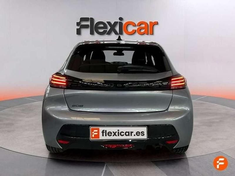 Usado Peugeot 208 Allure 101 CV (74 kW) 2025 Gris Utilitario