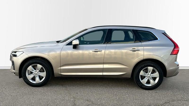 Usado Volvo XC60 Core 197 CV (144 kW) 2023 Amarillo SUV