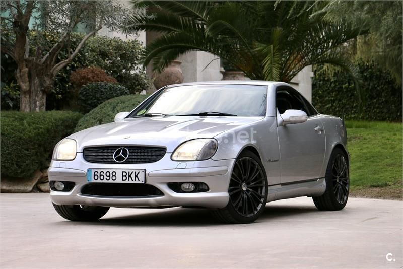 Usado Mercedes SLK32 AMG AMG 354 CV (260 kW) 2001 Gris / plata Descapotable