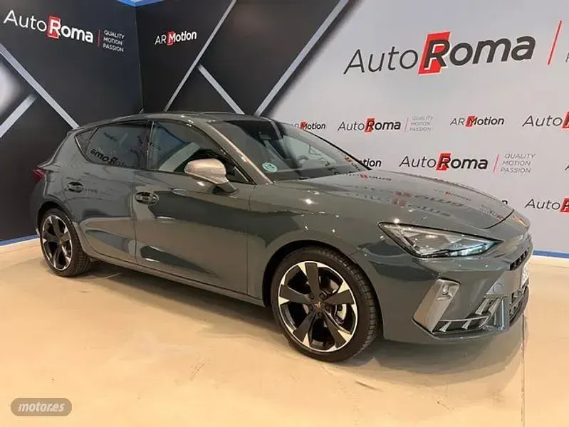 Usado Cupra Leon 150 CV (110 kW) 2025 Gris Berlina