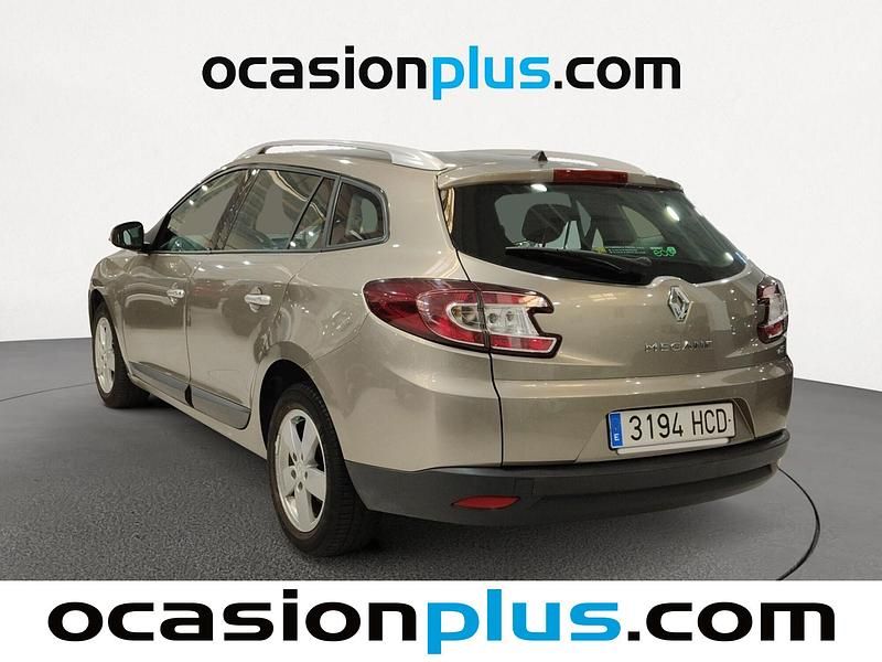 Usado Renault Mégane GrandTour Dynamique 110 CV (80 kW) 2011 Beige Familiar