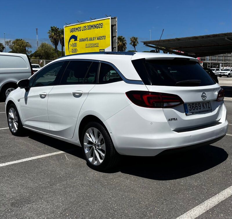 Usado Opel Astra 150 CV (110 kW) 2016 Berlina