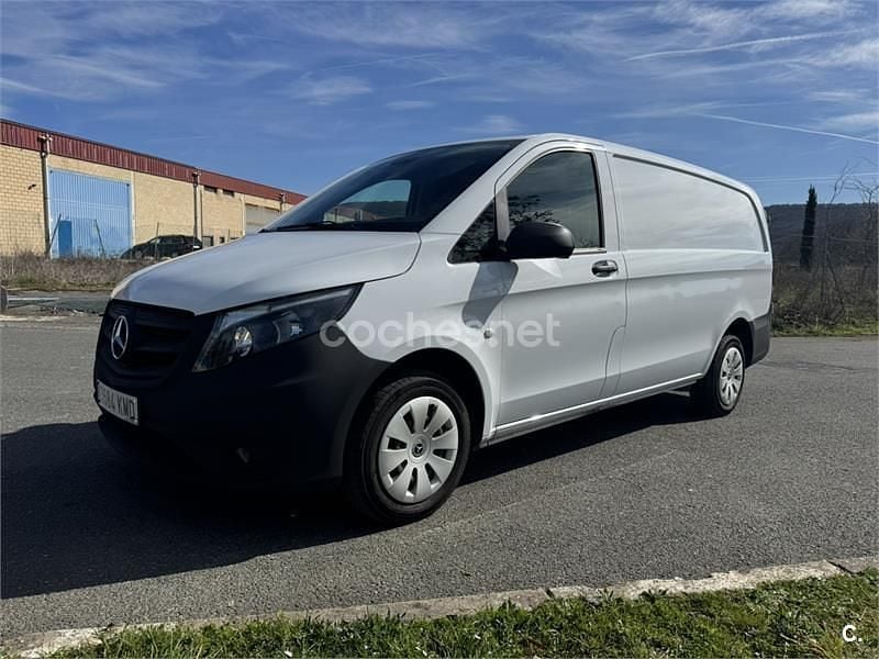 Usado Mercedes Vito Marco Polo 114 CV (83 kW) 2018 Blanco Van