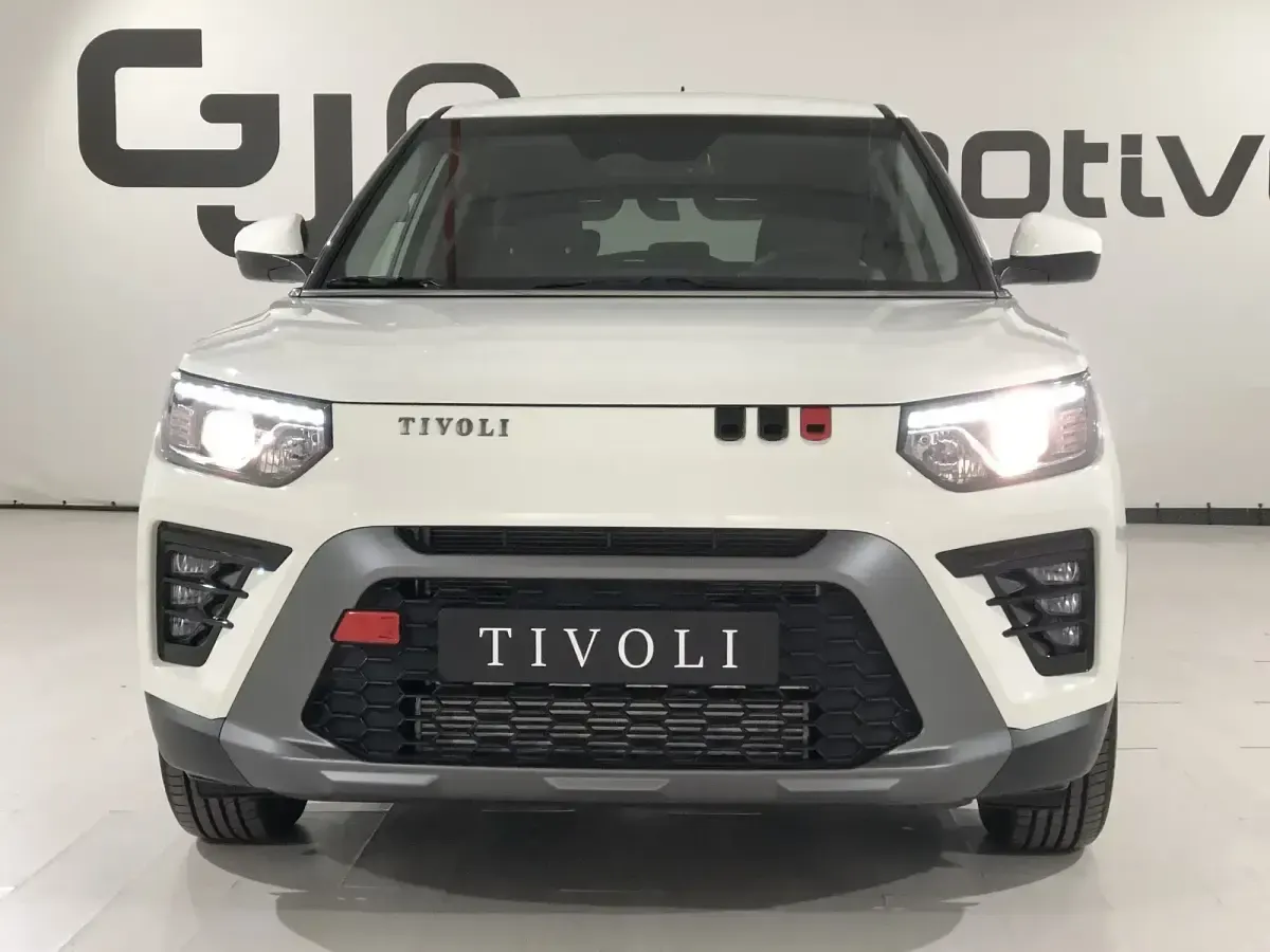 Usado SsangYong Tivoli 163 CV (119 kW) 2024 Blanco