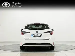 Usado Toyota Corolla Active 122 CV (89 kW) 2021 Blanco Familiar