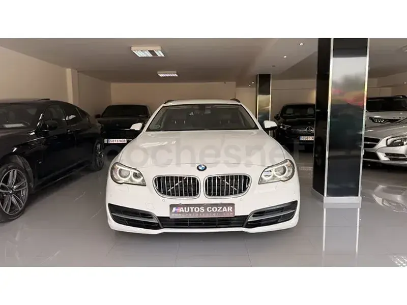 Usado BMW 520 Shadowline 190 CV (139 kW) 2015 Blanco Familiar