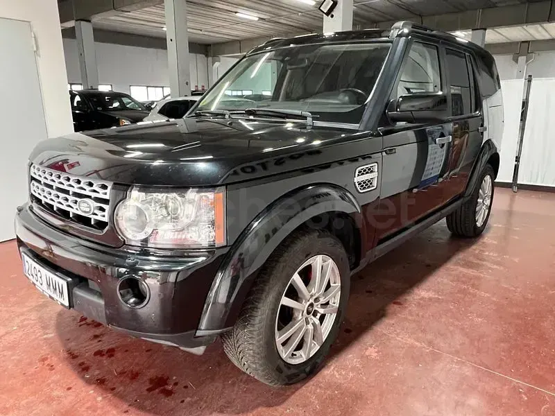 Usado Land Rover Discovery 4 HSE 245 CV (180 kW) 2010 Negro SUV
