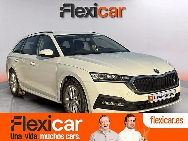 Blanco Usado 2023 Skoda Octavia Ambition Familiar | 21.890 € (Un poco caro) - Imagen 1/4